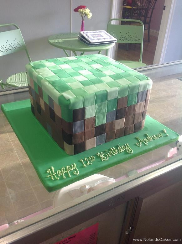 children-birthday-cake-186