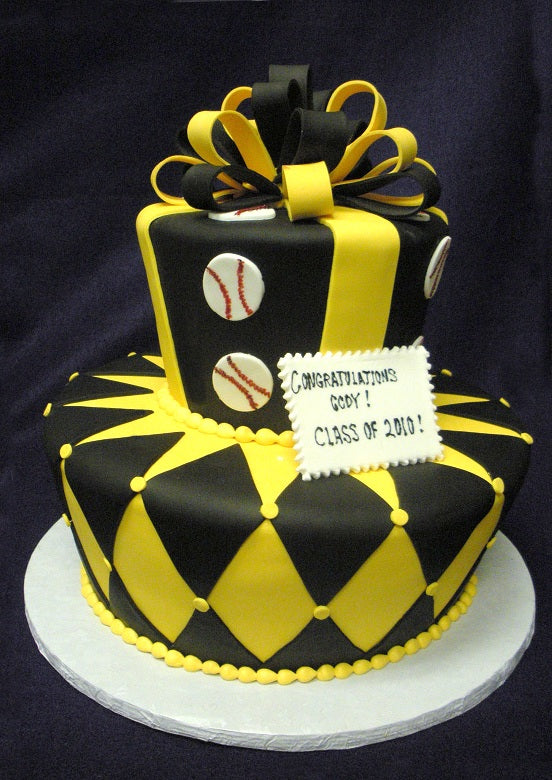 Graduation Cakes-023
