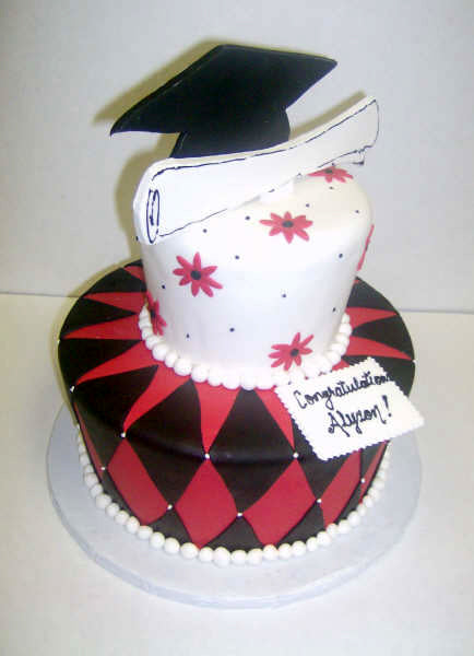 Graduation Cakes-030
