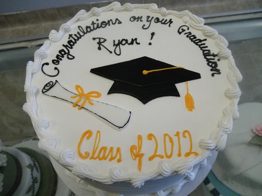 Graduation Cakes-021