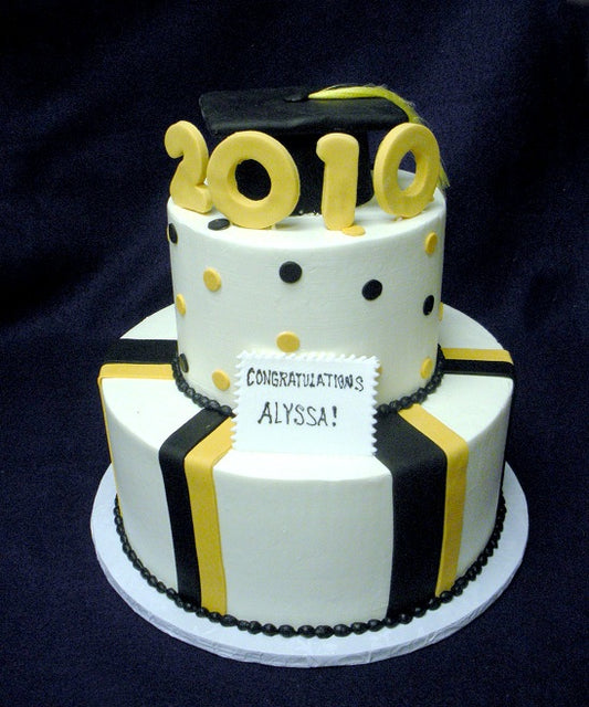 Graduation Cakes-024
