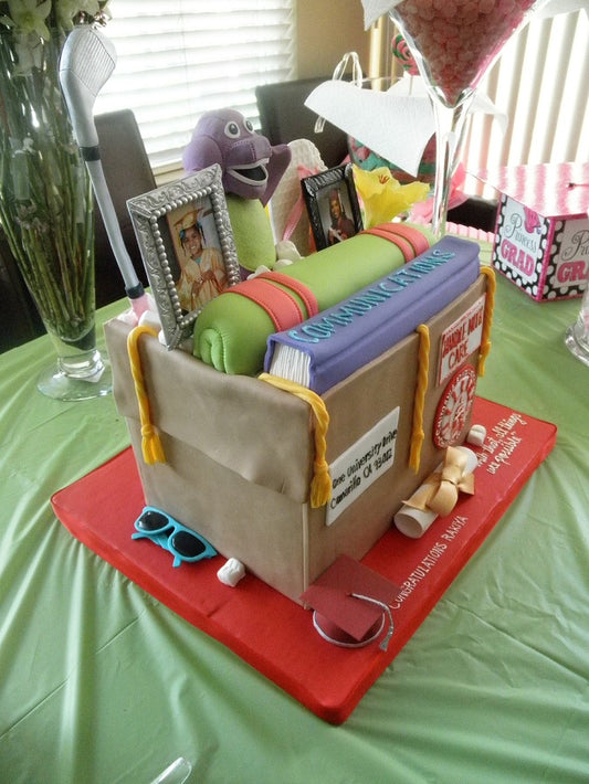 Graduation Cakes-046