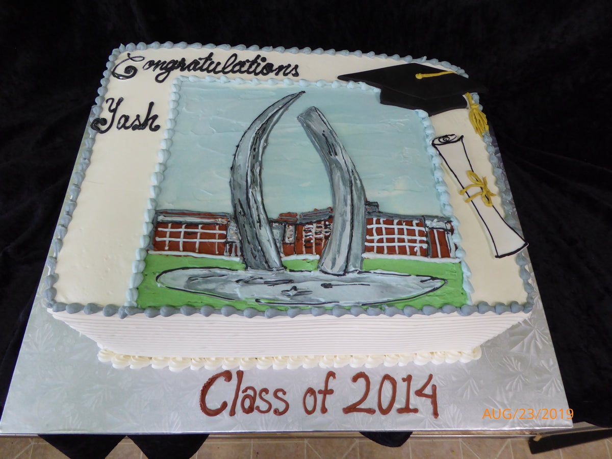 Graduation Cakes-081