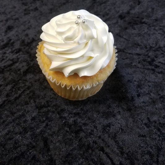 French vanilla cupcake